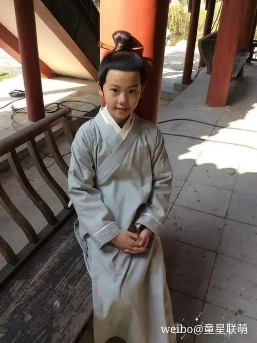 童星联萌·童星剧照 第6期 童星联萌为大家分享一套来自12岁小童星何