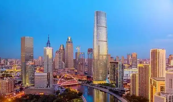 天津市是中国北方重要的沿海港口城市,拥有华北地区最大的港口.