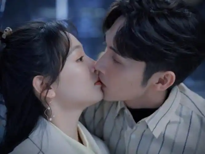 三分野#张彬彬,吴倩《三分野》吻戏合集九敏!