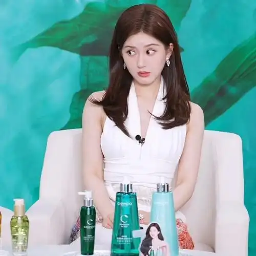 赵露思##赵露思挂脖高定