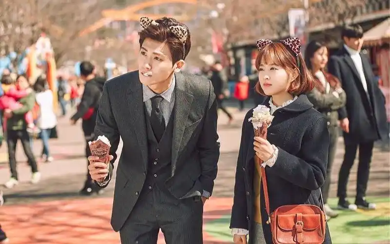 狗狗cp朴炯植x朴宝英坑底躺平坐等结婚