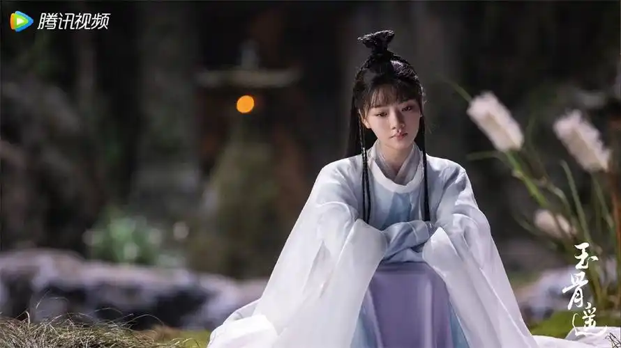 专访|任敏谈《玉骨遥》:演了朱颜之后,我更从容了