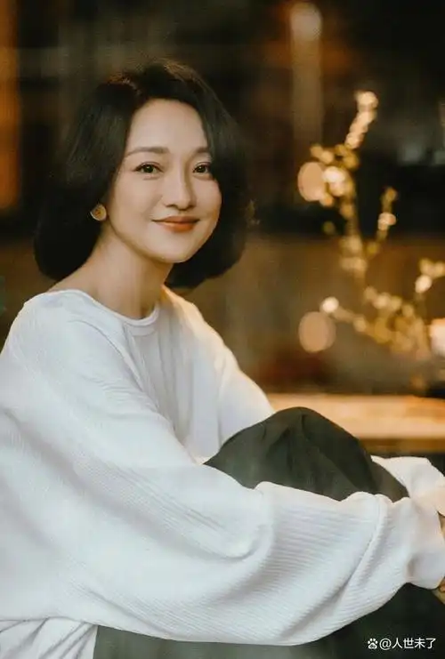 最近,电影《涉过愤怒的海》正在积极制造热潮,主演是周迅.