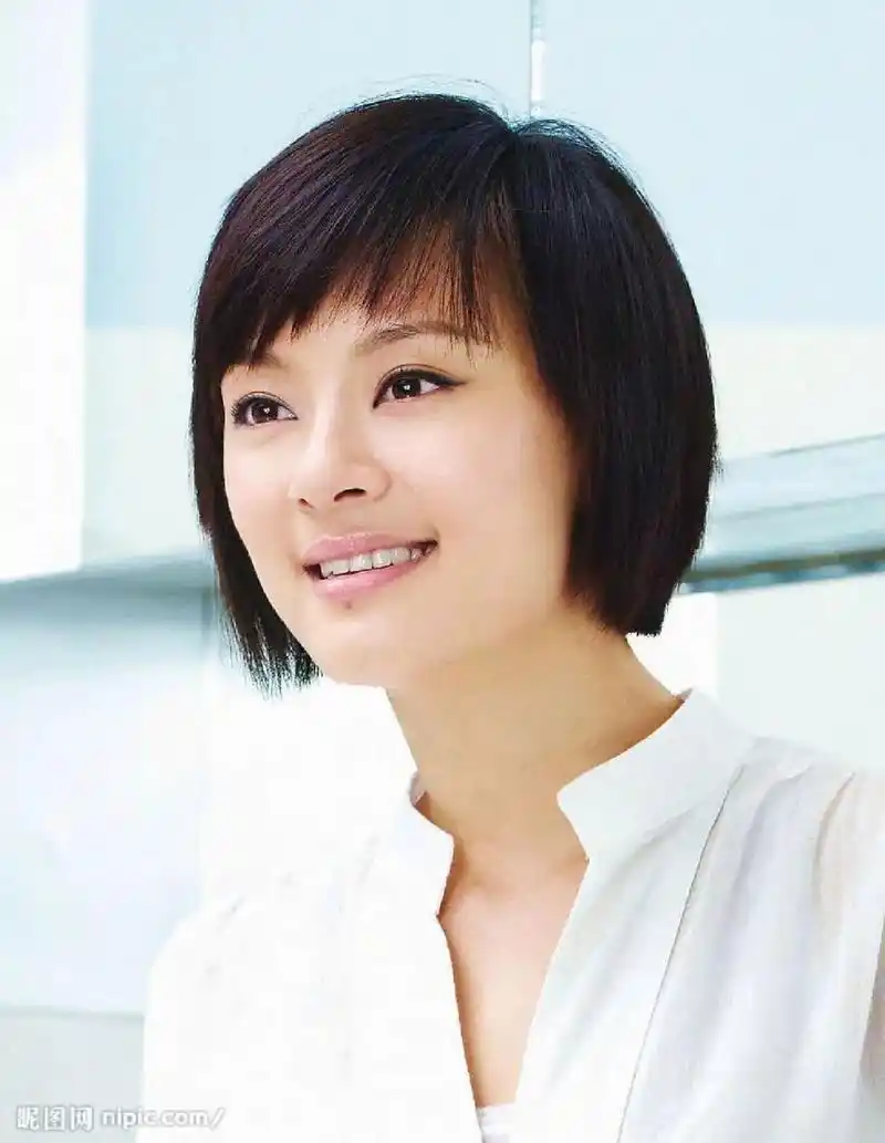 孙俪 孙俪,原名孙丽,1982年9月26日出生于上海市,中国内地女演员,歌手