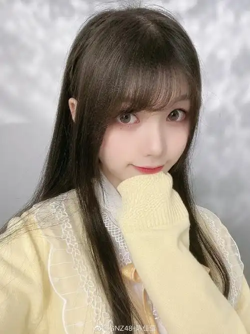 偶像美女gnz48-陈佳莹迷人可爱美照欣赏_高清图集_新浪网