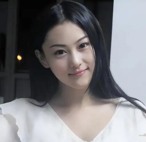 种菜女神"张馨予:嫁给何捷才明白,双向奔赴的爱情有多甜_军人_因为