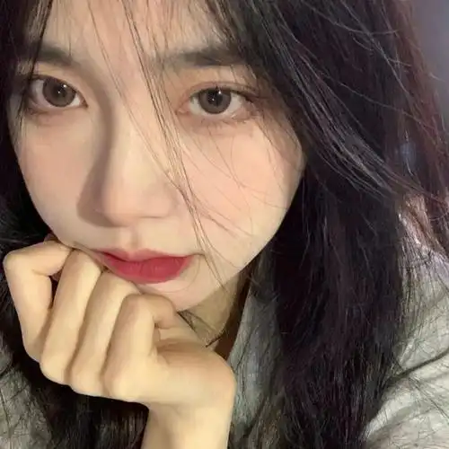 绝美女生头像合集丨暴雨过后的凉爽是你身上的香