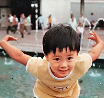 小时候的李克勤   [上一页]