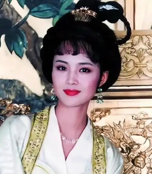 《大宅门》演员里藏了四对真夫妻,如萍和刘之兵也是夫妻