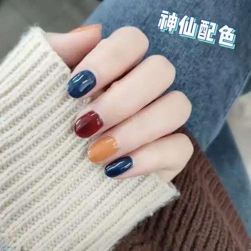 枯黄色,红棕色,深迪蓝三色跳色搭配.秋冬不言而喻.93