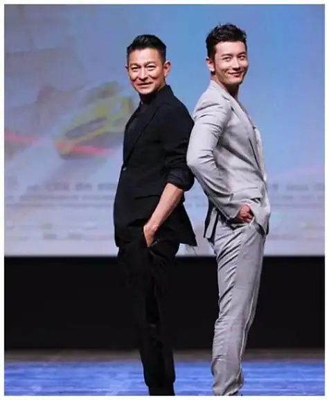 刘德华身高,周润发和1米9的人合影,本文共(6904字)_娱乐八卦_