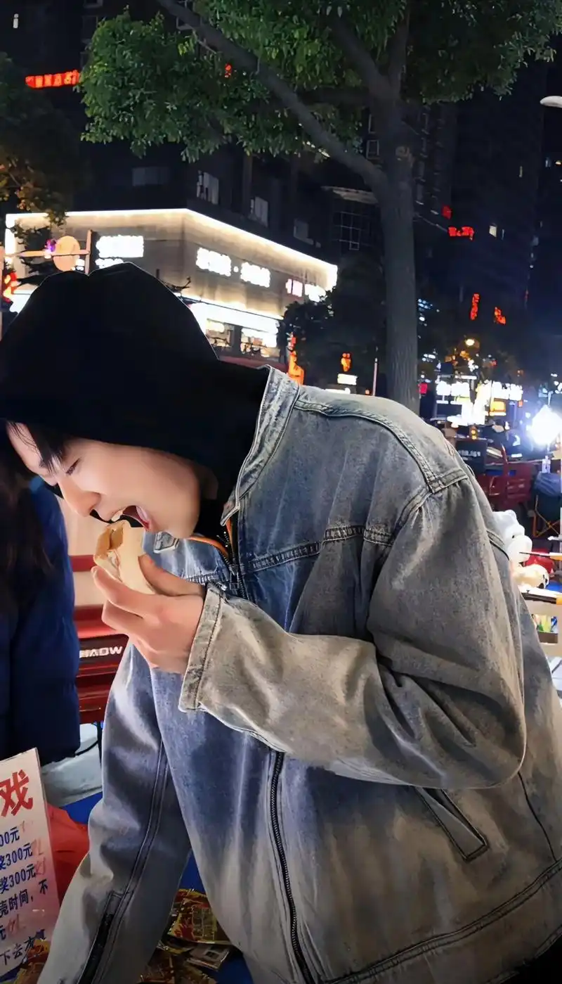 女友视角来了!图片皆来自于沅儿的vlog! - 抖音