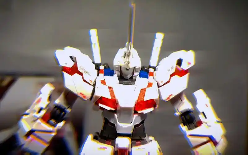 独角兽超帅爆甲展示!