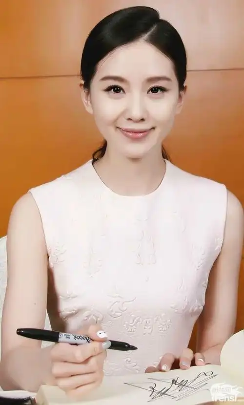 如何客观评价刘诗诗的外貌?