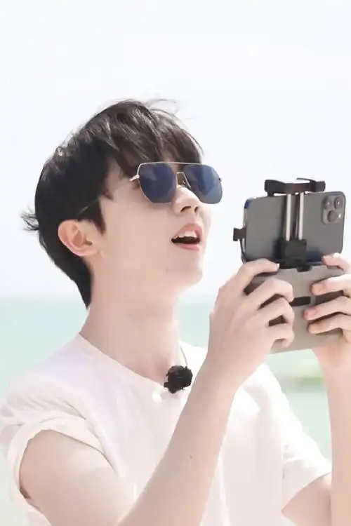 贺峻霖锤马嘉祺