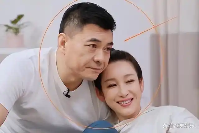王新军和唐静离婚13年,他迎娶娇妻生活幸福,她独自带娃至今单身