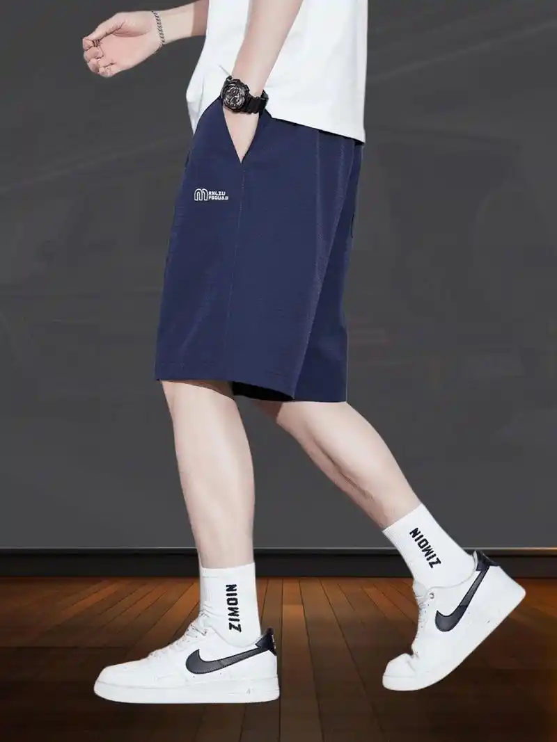 夏季男士冰丝休闲短裤薄款宽松时尚百搭运动中裤速干五分沙滩裤子