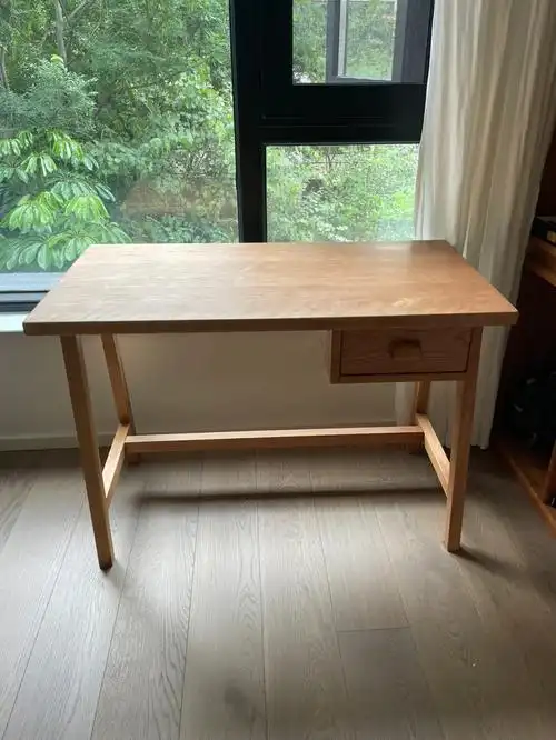 木工师傅做的小书桌