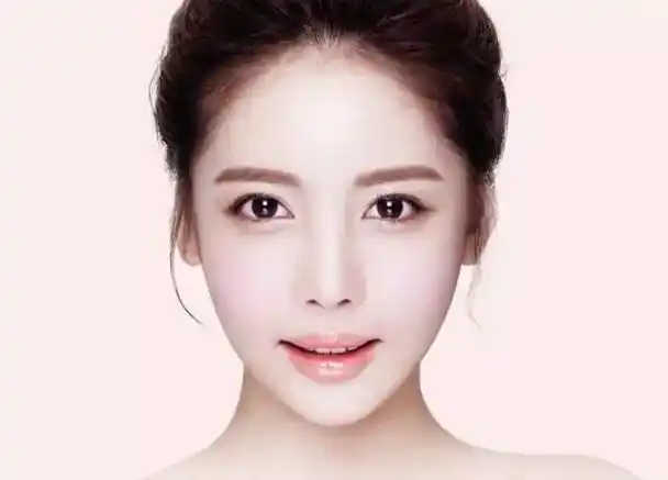 为什么有些女生皮肤可以又白又嫩?她们坚持做的事,你可能没在意