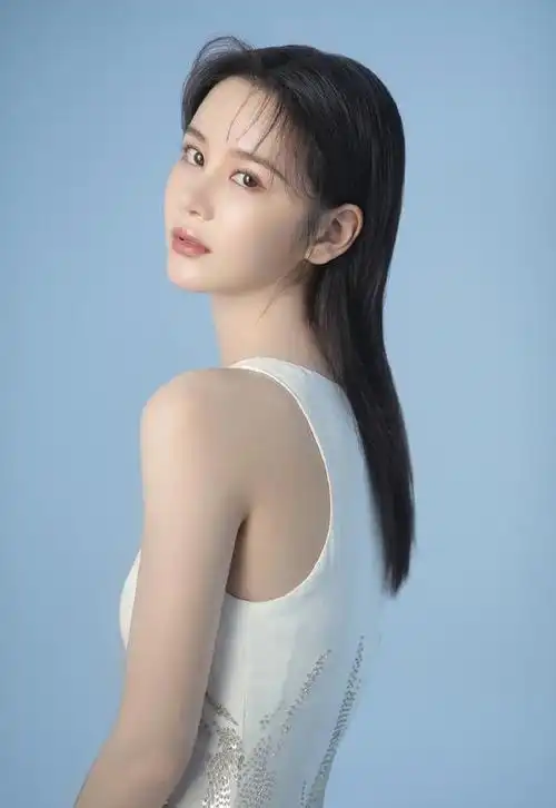 美女图——晶女郎邱意浓