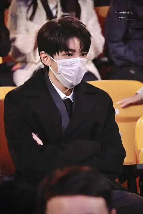 karry的面馆-王俊凯成长记录册