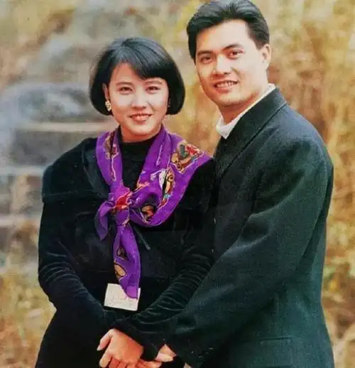 越老越帅的男星我只服这4位,不整容,干净清爽,连褶子