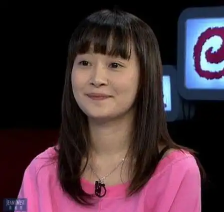 【图】中国好声音梁博女友被曝家世显赫 大眼长发不怕脏累