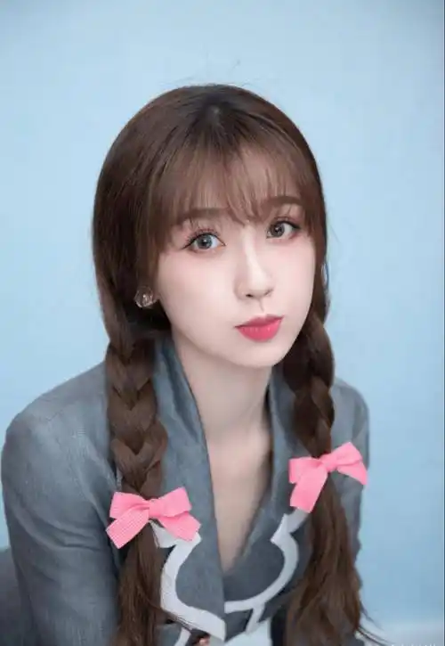 虞书欣作为学姐回归《青你3》啦!