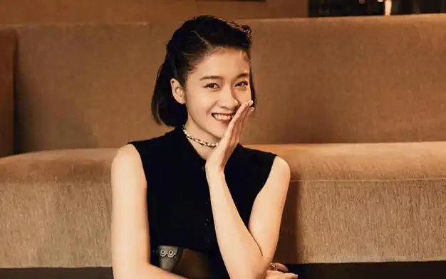 张雪迎久违营业,粉丝急喊:别躺平,快进组!