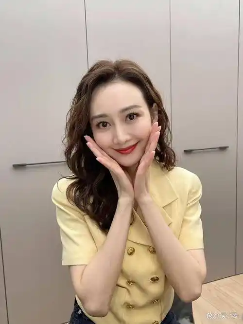 原创王鸥也是人间富贵花长得可爱还会卖萌就是发量有点少