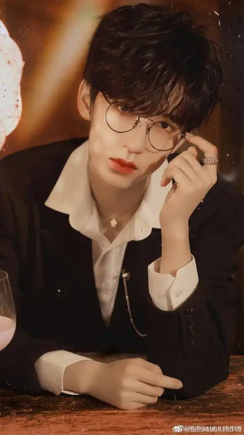 贺峻霖 - 堆糖,美图壁纸兴趣社区