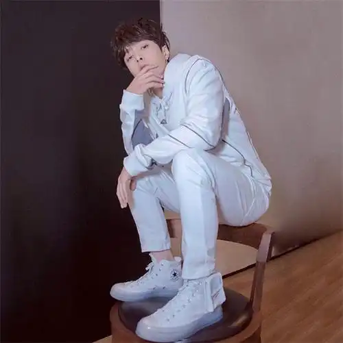 哄哄converselayzhang1970s口袋张艺兴联名名帆布鞋板鞋