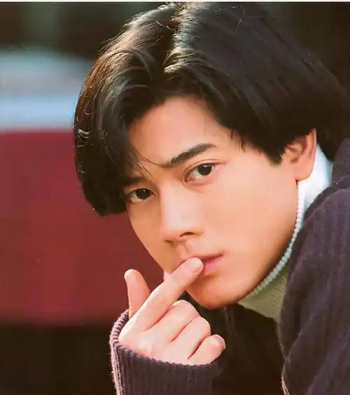 郭富城:20岁时真帅,现在的小鲜肉真的比不过他_天王_四大_发型