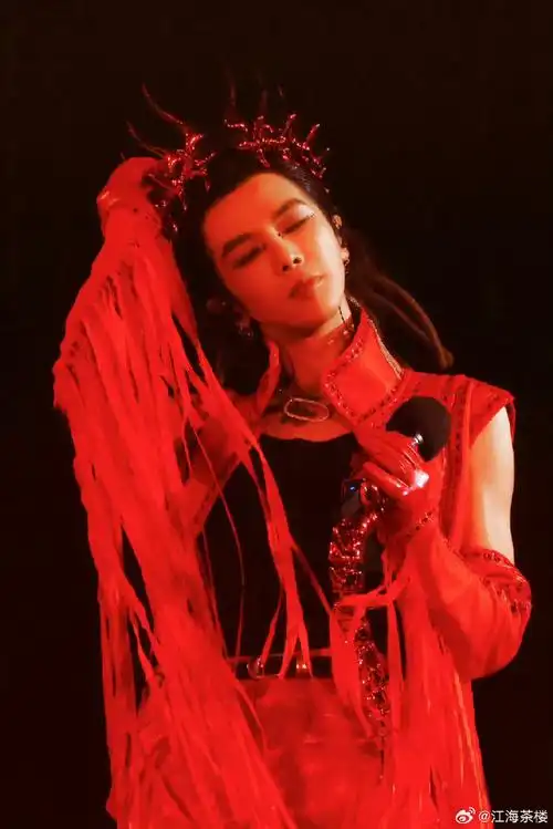 华晨宇金长发##华晨宇香港