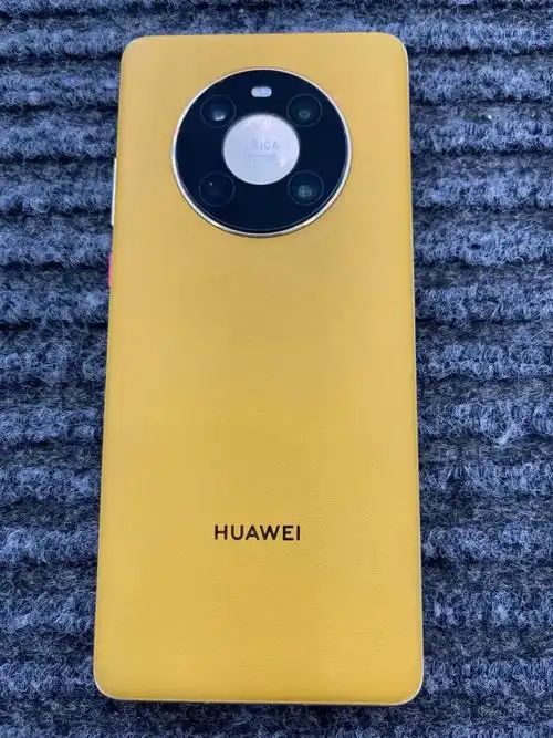 华为mate 40 5g 秋日胡杨 8 256g