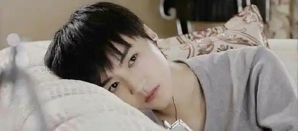 原创我们的少年时代迎来大结局王俊凯雨中哭戏赚尽观众眼泪