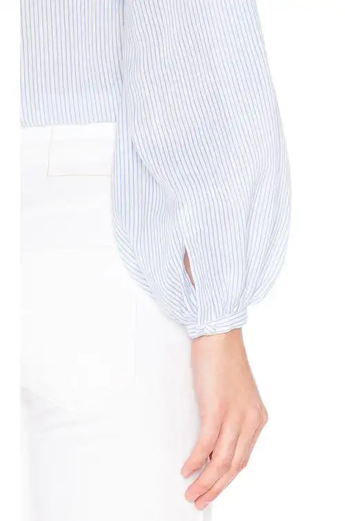 浪漫风袖单肩女衬衫