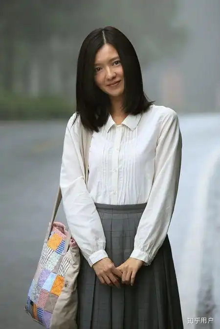 如何评价落地请开手机里面的李小晚