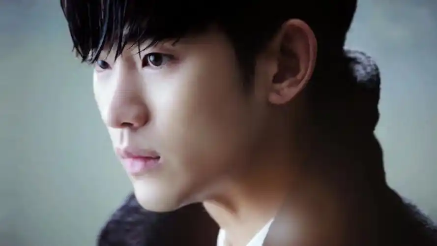 韩国明星金秀贤高清电脑桌面主题壁纸(九)