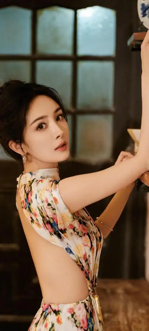 美女系列壁纸第183期-杨幂|壁纸|打卡|杨幂|美女_手机网易网