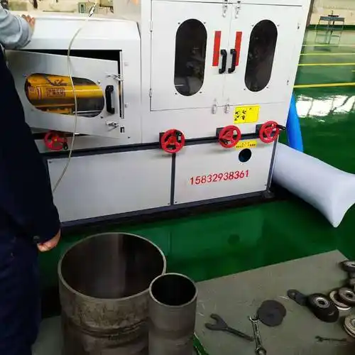 钢管内壁打磨抛光机不锈钢管内孔抛光机圆管内圆内圈除锈抛光机