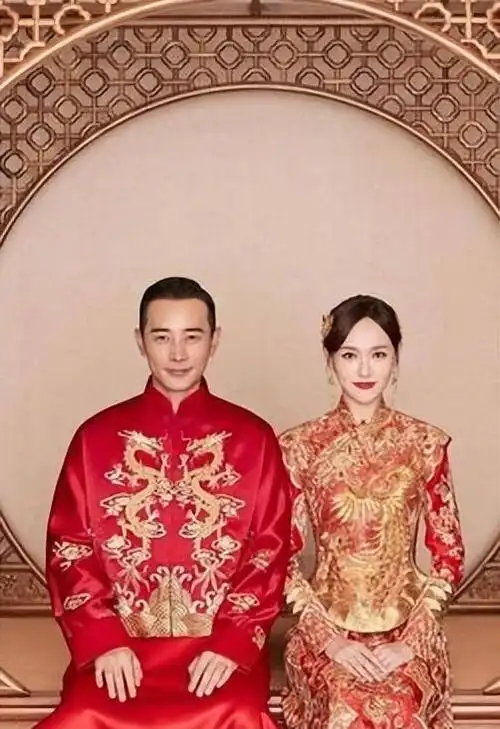 万万没想到,被邱泽甩掉的唐嫣,如今在罗晋手里变得"闪闪发光"