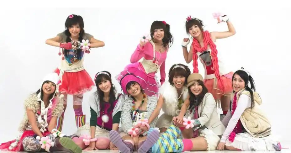 黑涩会美眉全体成员的名字是什么?