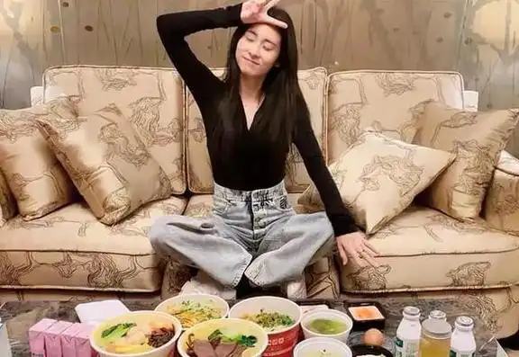 张碧晨女儿近照曝光!国际学校就读,名字藏深意?