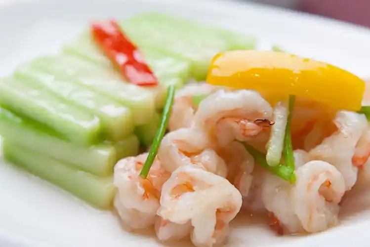 碧绿青芥炒虾球