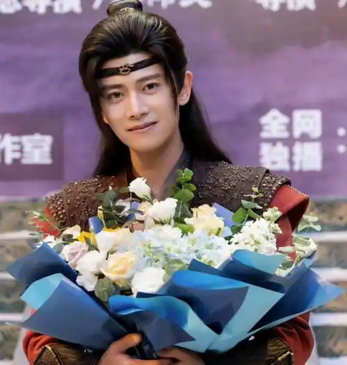 任嘉伦《烈焰之武庚纪》超燃预告片:命定之子,炽燃!__