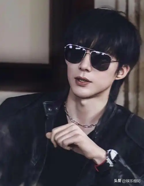 黑色龙瞎盗墓笔记的三个黑瞎子谁演绎的好你喜欢谁演绎的