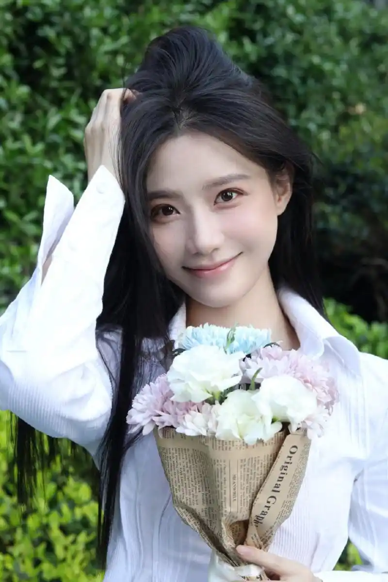 陈意涵高清壁纸头像(六十二)[期待]