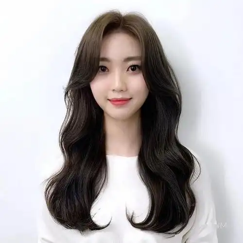 "渣女"网红大波浪卷_卷发