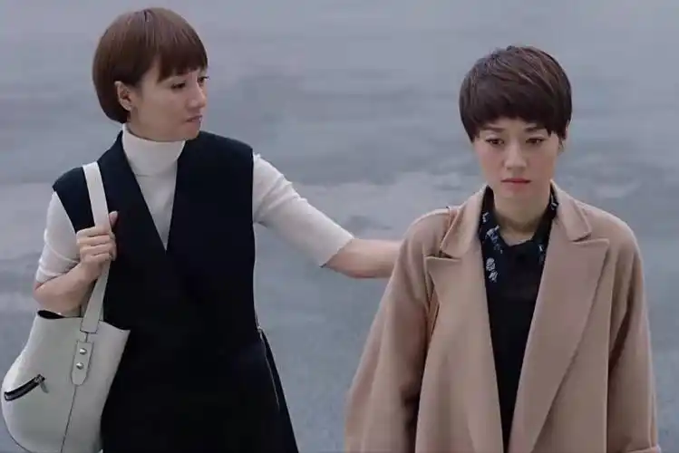 5年后再看《我的前半生》才懂和贺涵搞暧昧的罗子君到底有多讨厌